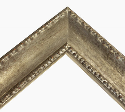 620.231 cadre en bois à la feuille d'argent antique mesure de profil 65x48 mm Lombarda cornici S.n.c.